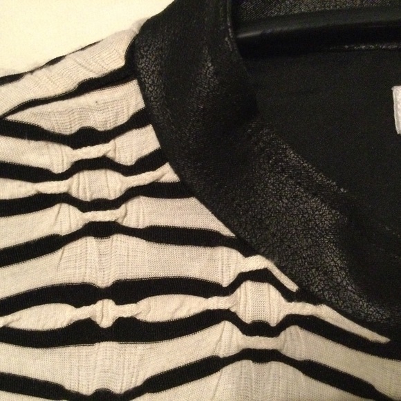 NWT Chicos Jacket with Faux Leather Trim. Size L - Picture 6 of 10